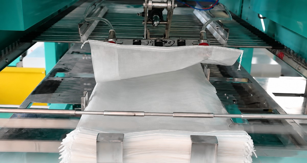 Auto Bag Picking & Opening System