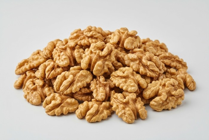 Walnut before packing